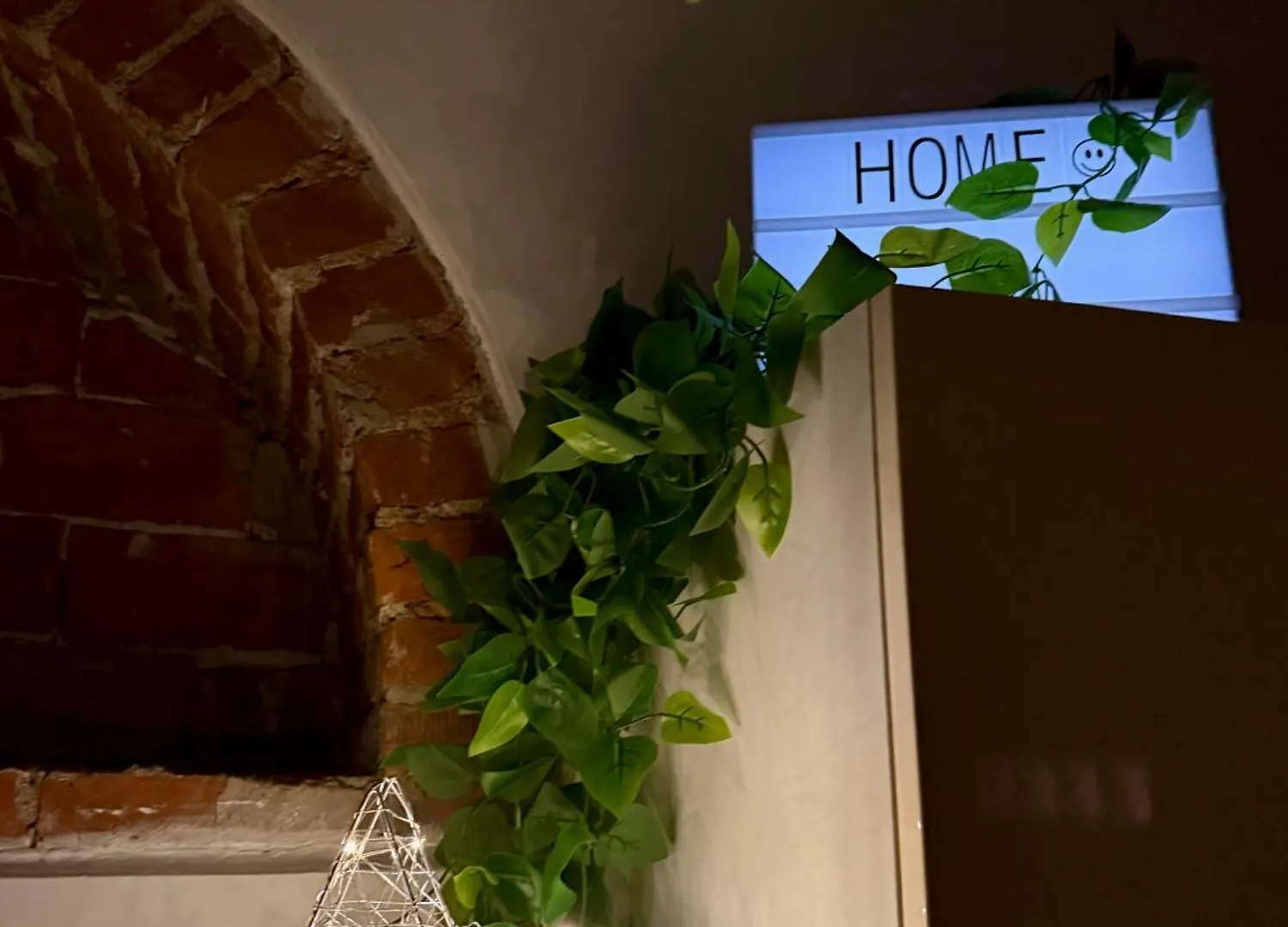 Luminoso Monolocale Nel Cuore Di Milano Apartament